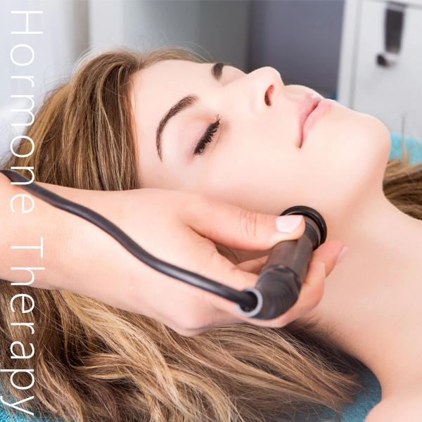 賀爾蒙療法,『優德診所』專業醫師改善您皮膚問題，美白、皮膚過敏、青春痘、痘痘、粉刺面皰、出油冒痘痘-優德診所台北/台中門診，請預約看診，詳細初診檢查皮膚讓您擁有美白好肌膚。痘痘、青春痘、毛孔粗大都不見了~